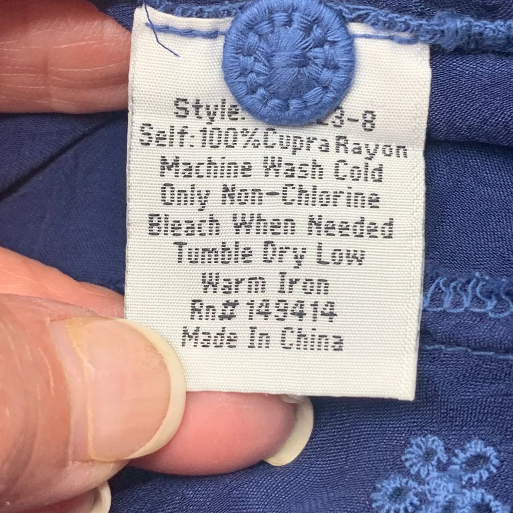 Johnny Was Manchengo Boho Navy Blue Pleated Embroidered Eyelet Tunic Size S - Picture 7 of 10